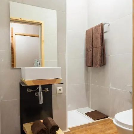 Feel At Nocleg ze śniadaniem