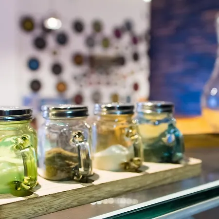 Feel At Bed & Breakfast 3*