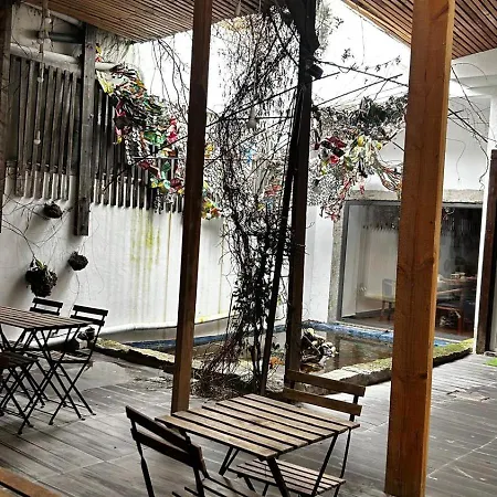 Feel At Bed & Breakfast