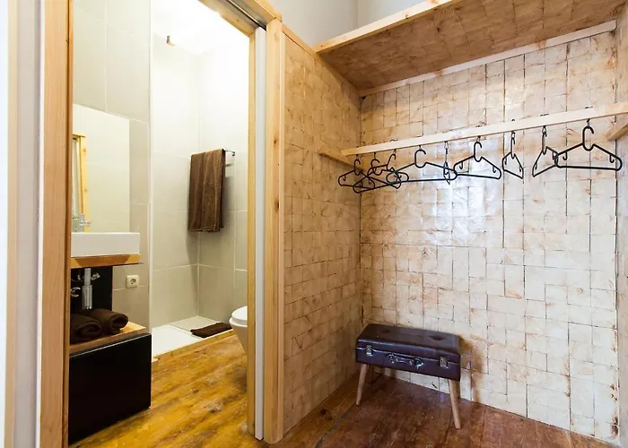 Feel At לינה וארוחת בוקר אובאר