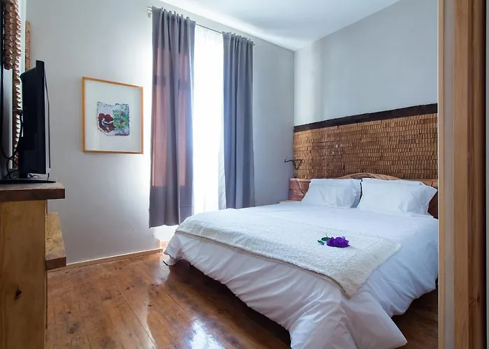 Feel At לינה וארוחת בוקר